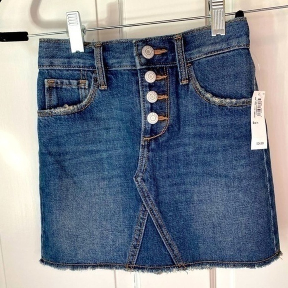 Old Navy Small Denim Button Skirt New with Tag